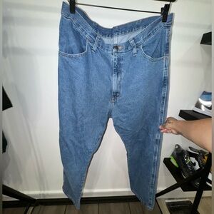 Baggy vintage blue jeans